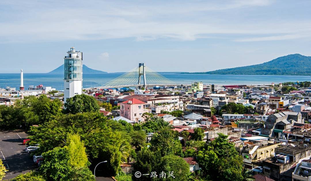 印尼有座"纠结"的城市,当地人喜欢吃榴莲,但禁止旅客带进酒店