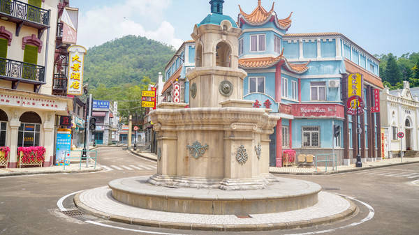 原创中国十大影视基地之一,与孙中山故居相距不过几百米,可赏四国风情