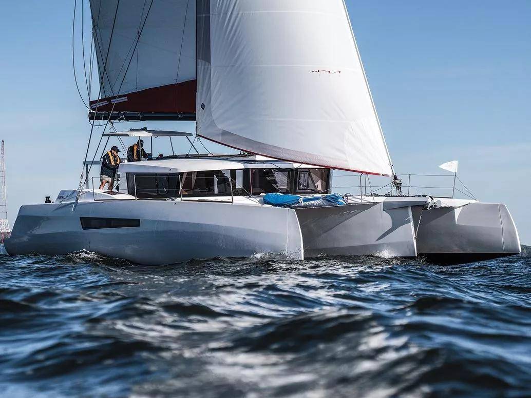 neel47三体深海巡航帆船震撼的客舱270景观视觉