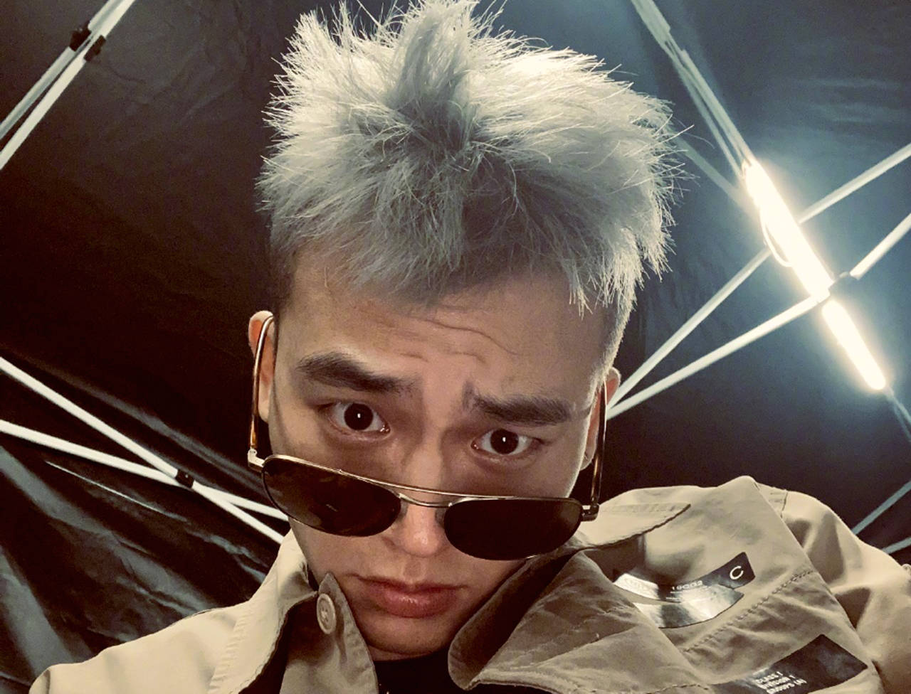 欧豪超过斯嘉丽,还差5亿就将追上杜江,《三叉戟》能为他助力吗