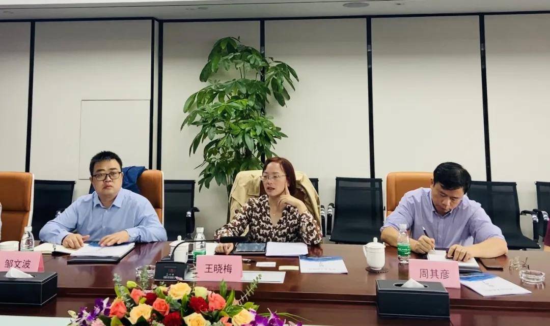 华蓥市委常委王晓梅,副市长周其彦一行莅临力方考察交流