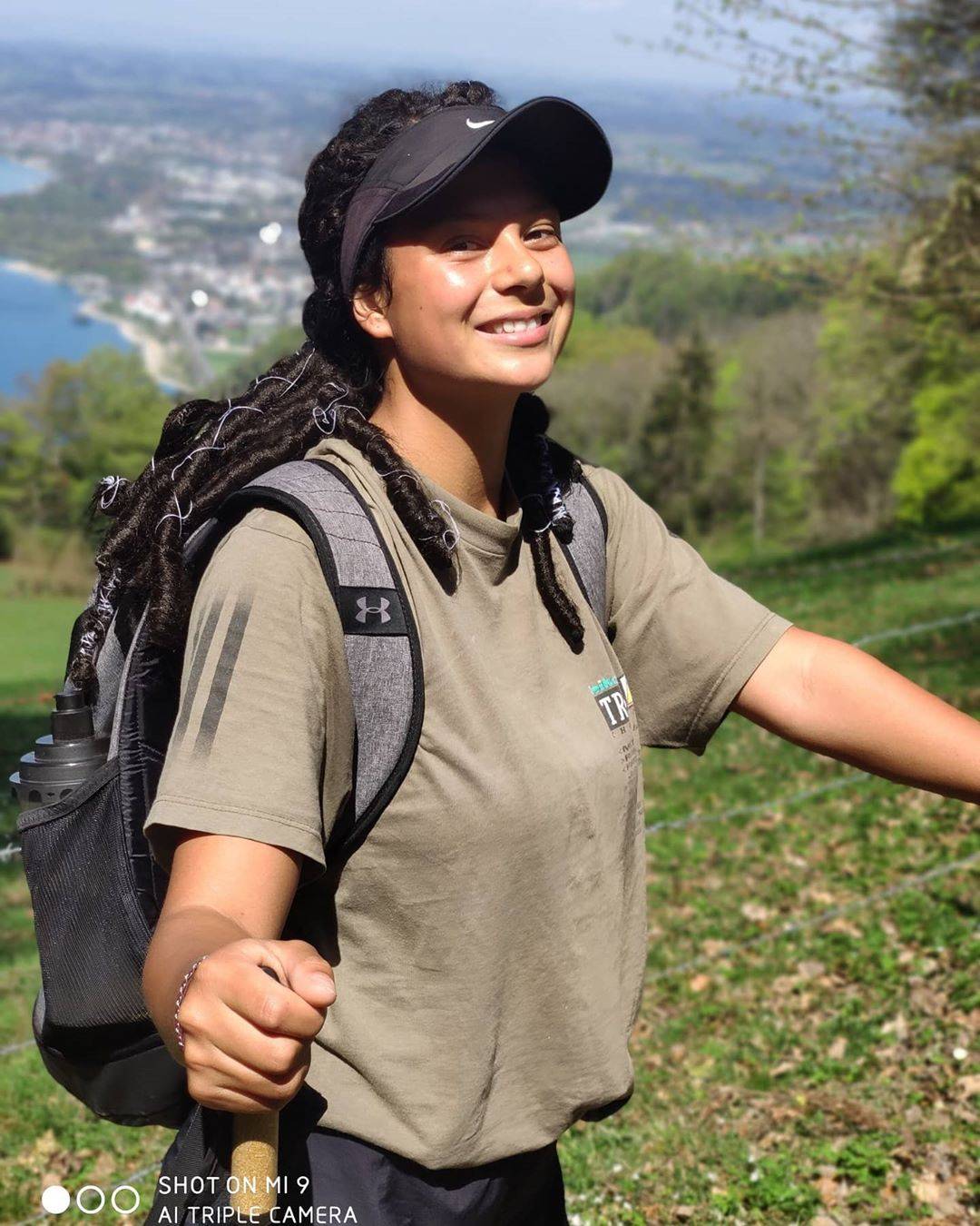 组图:奥地利美女爱打高尔夫 金牌 肤色相得益彰