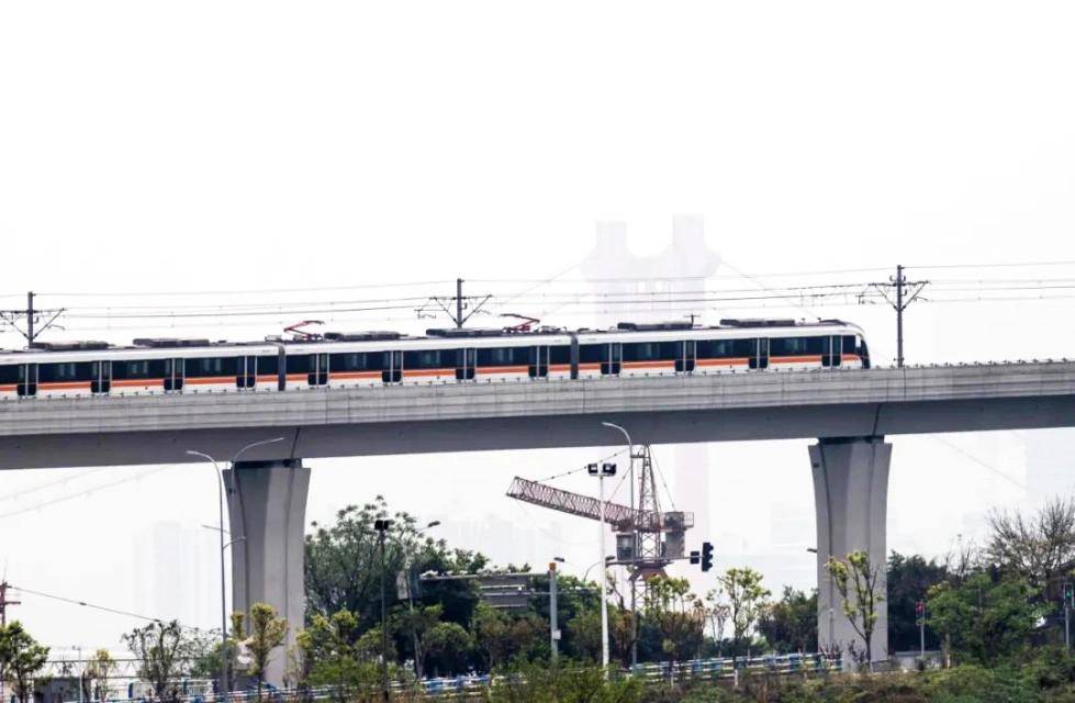 众合科技助力重庆轨交环线4号线互联互通直快列车上线