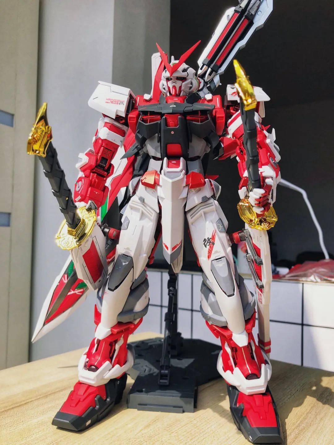 马克喷笔新手挑战——pg红异端改_手机搜狐网