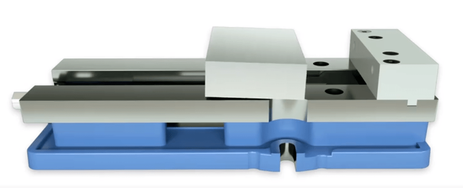 如果钳口没夹住东西就开始加工,活动钳口就会到处弹这样的加工会惨不