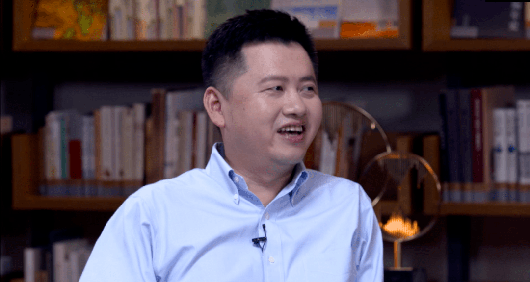 在近期参与高瓴资本张磊的一次关于长期价值的直播对话中,便利蜂创始
