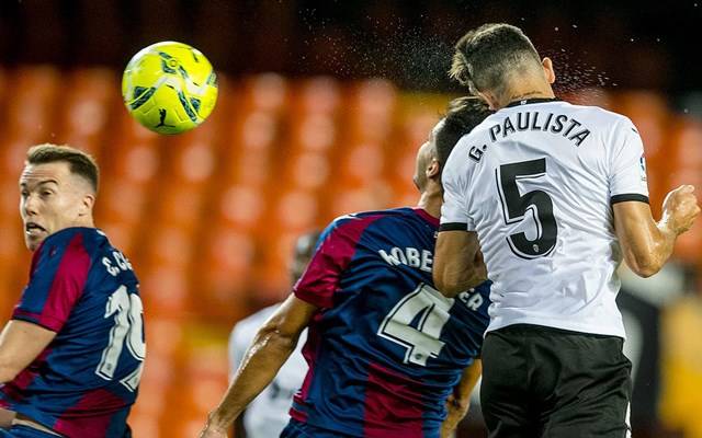 西甲:皇家社会3战不败状态稳定,巴伦西亚新赛季表现一般