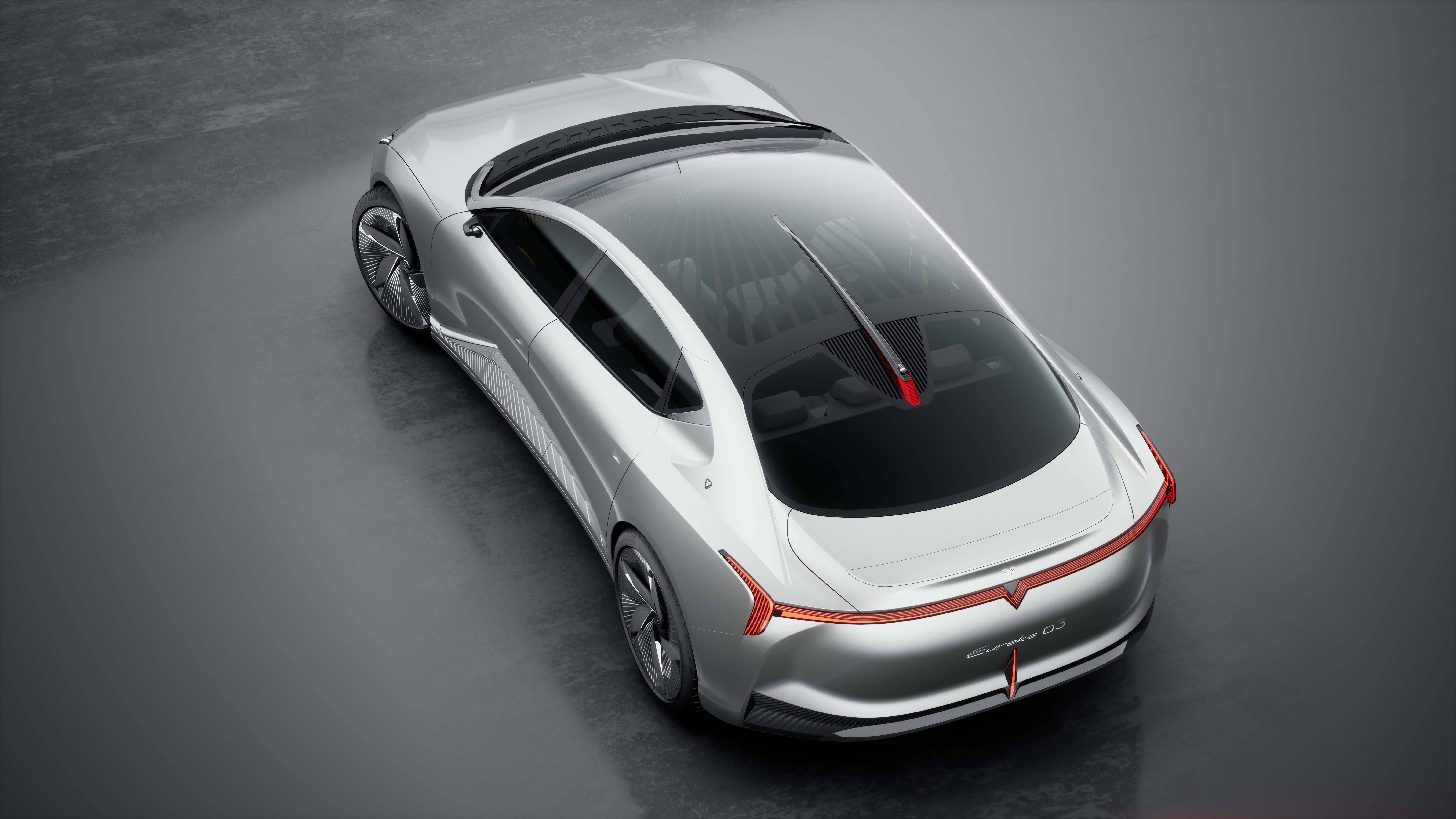 打造未来战车!哪吒eureka 03纯电轿跑概念车首发亮相(海耀设计分享)