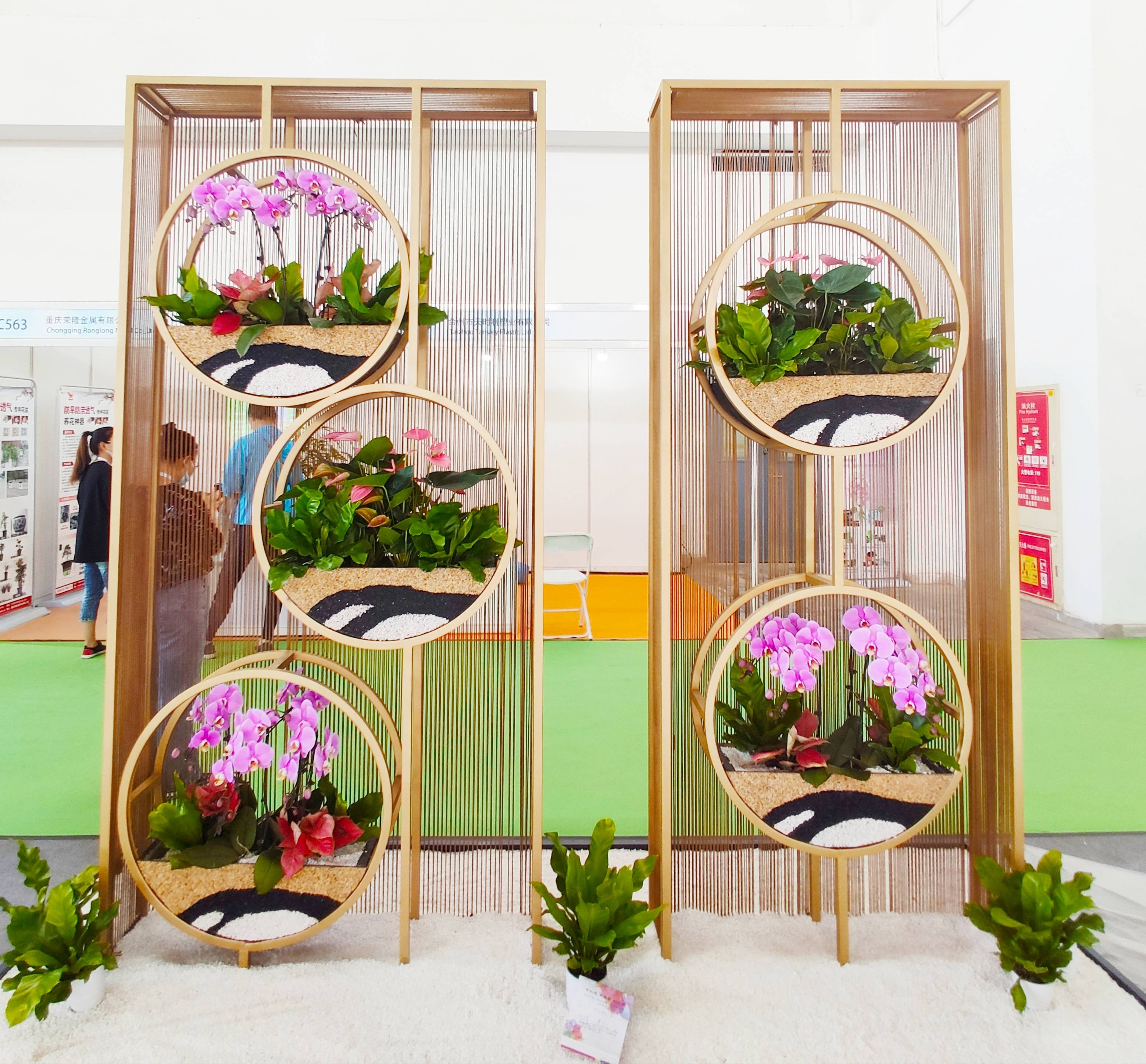 花展中的花卉艺术(摆花艺术和插花艺术)