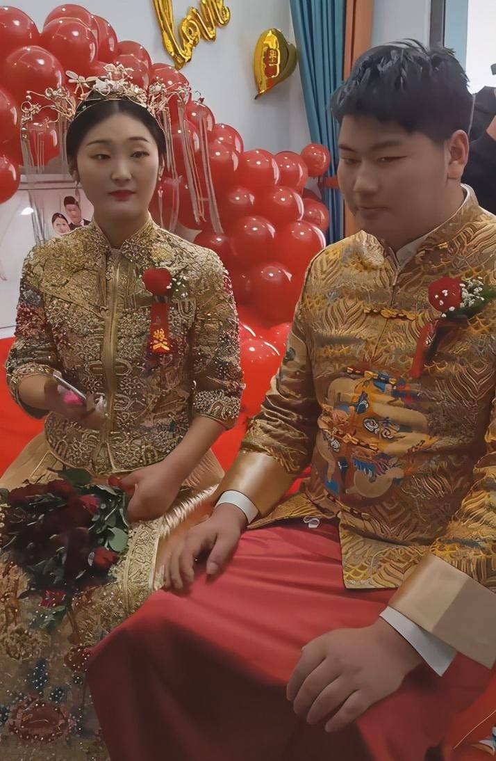 大衣哥朱之文儿子大婚新娘颜值首度曝光娘家豪宅暴露家境不俗