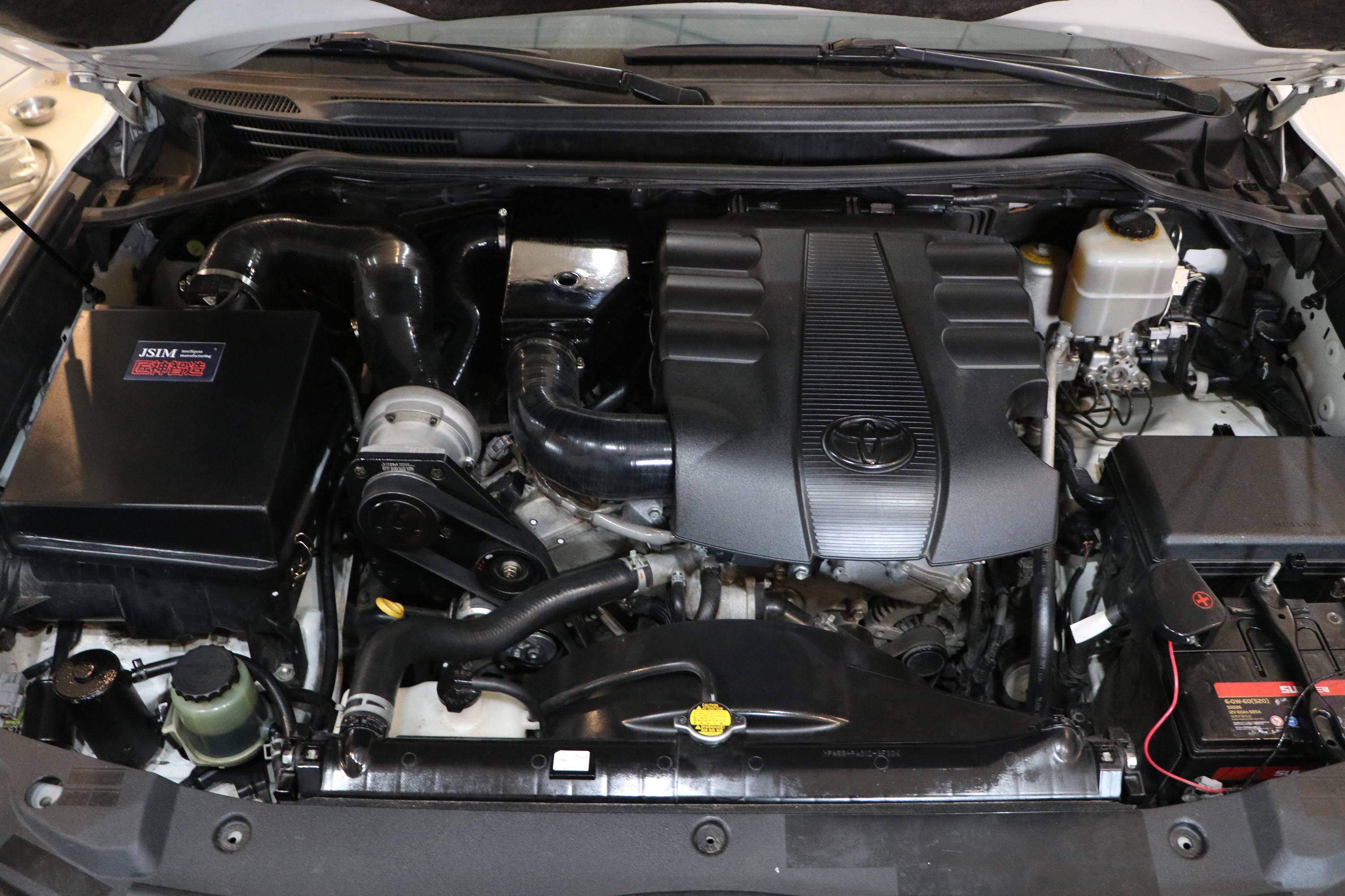 离心式机械增压强势来袭陆巡40秒变57如虎添翼霸道前行