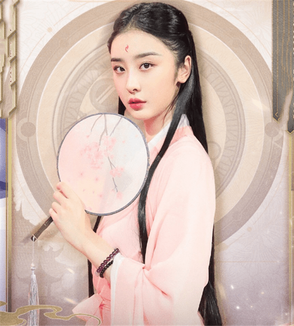 赵小棠就是在加入了the9后才红起来的,而且她平时给