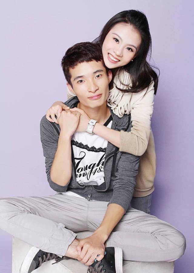 原创体操美女邓森悦退役嫁普通人低调结婚生子转眼间儿子长大了