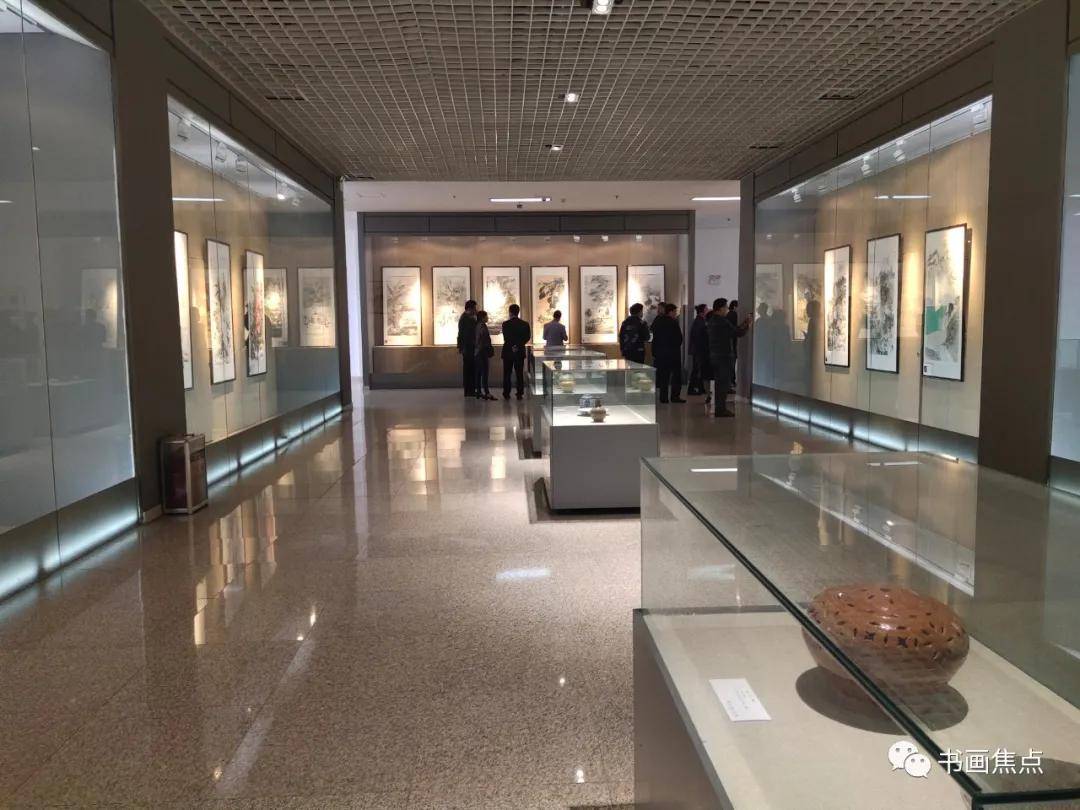 展讯计建清丨海峡两岸一脉相承中国画名家走进李奇茂美术馆
