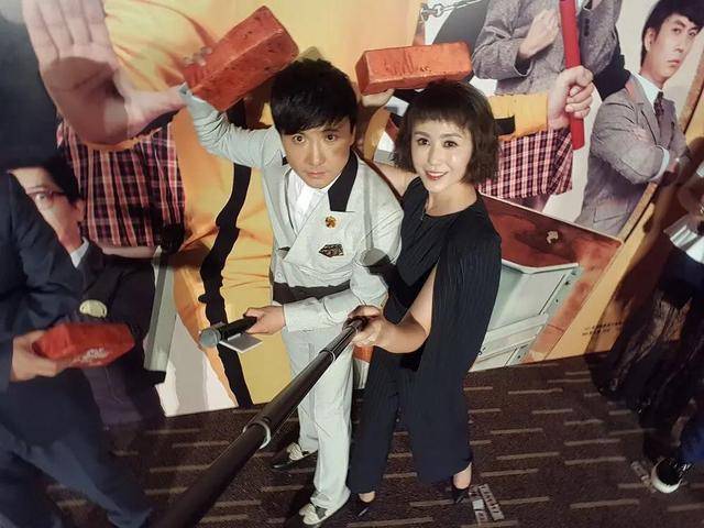 本山传媒新片《环球洗浴中心》杀青,网友:演员表中有乔杉吗?_电影