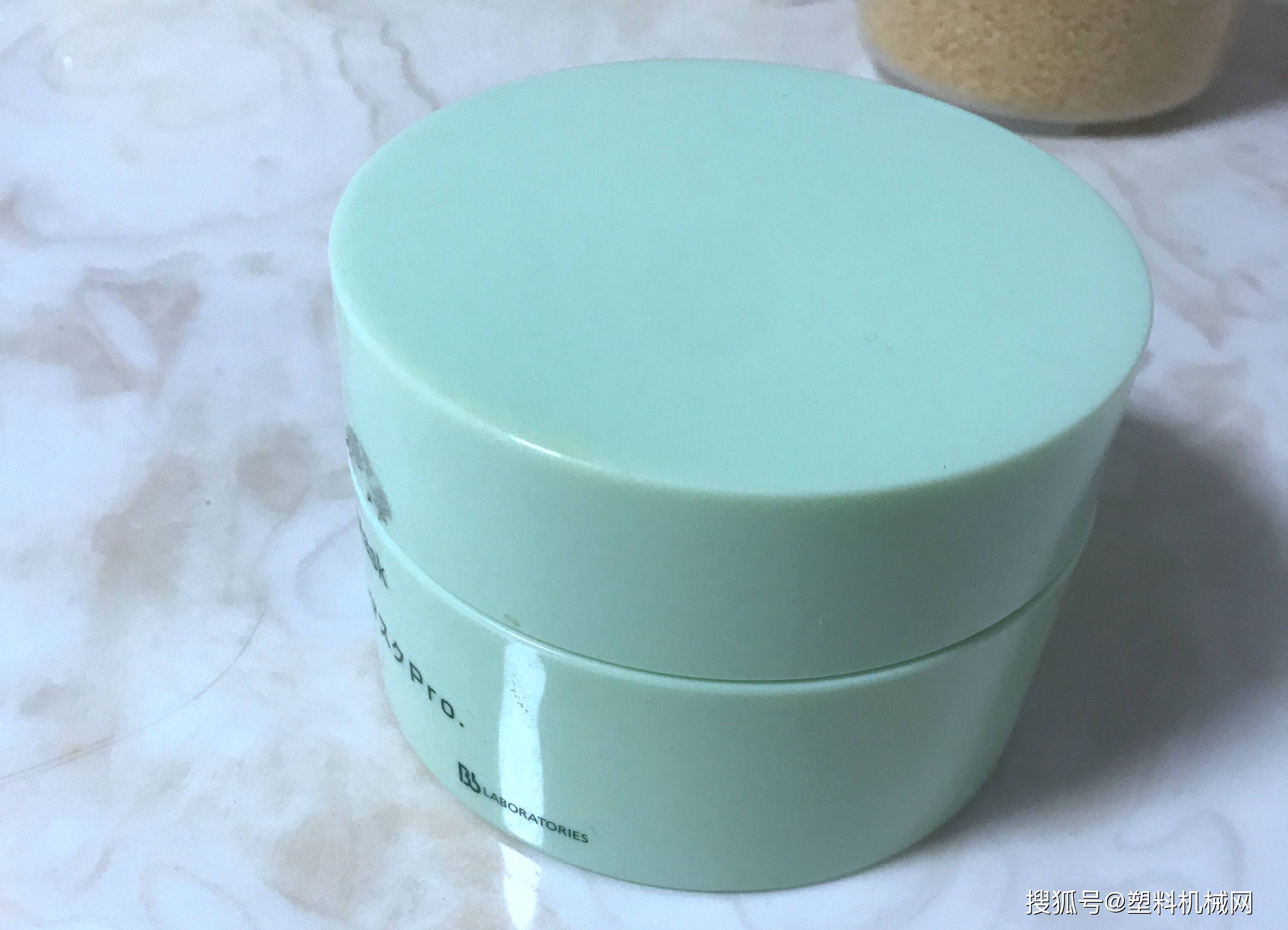 走进日化产品中的塑料:塑料微珠_手机搜狐网