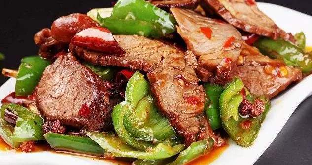 青椒回锅牛肉