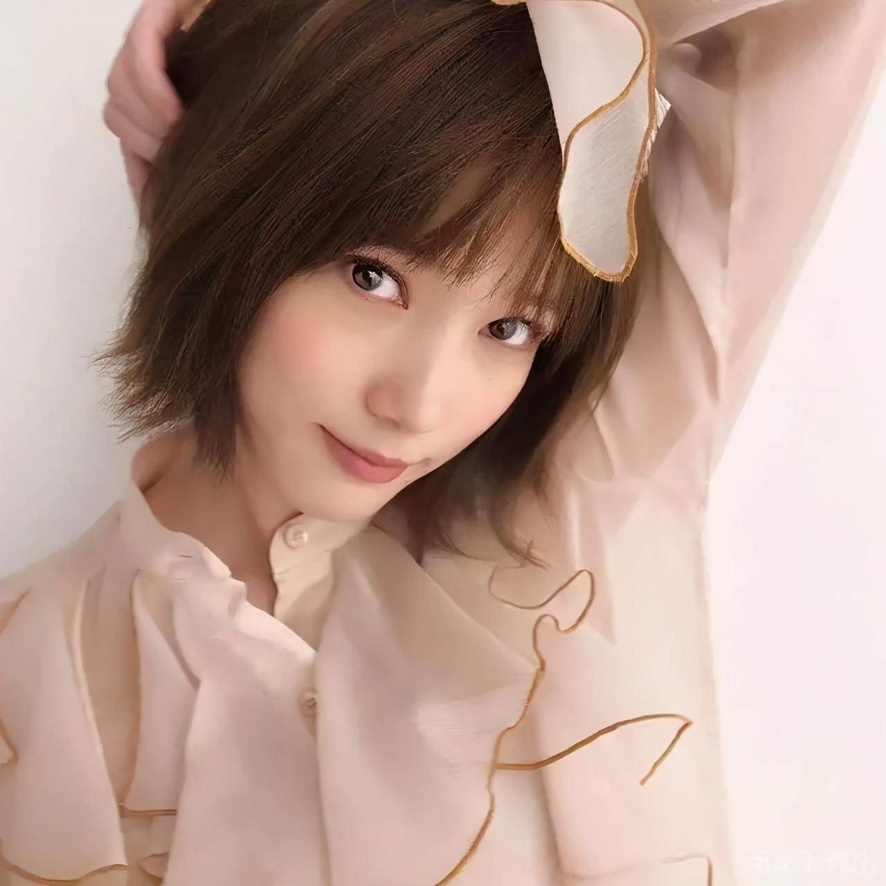 日本90后女星本田翼最新写真!雪肤娇嫩大长腿靓丽迷人_手机搜狐网