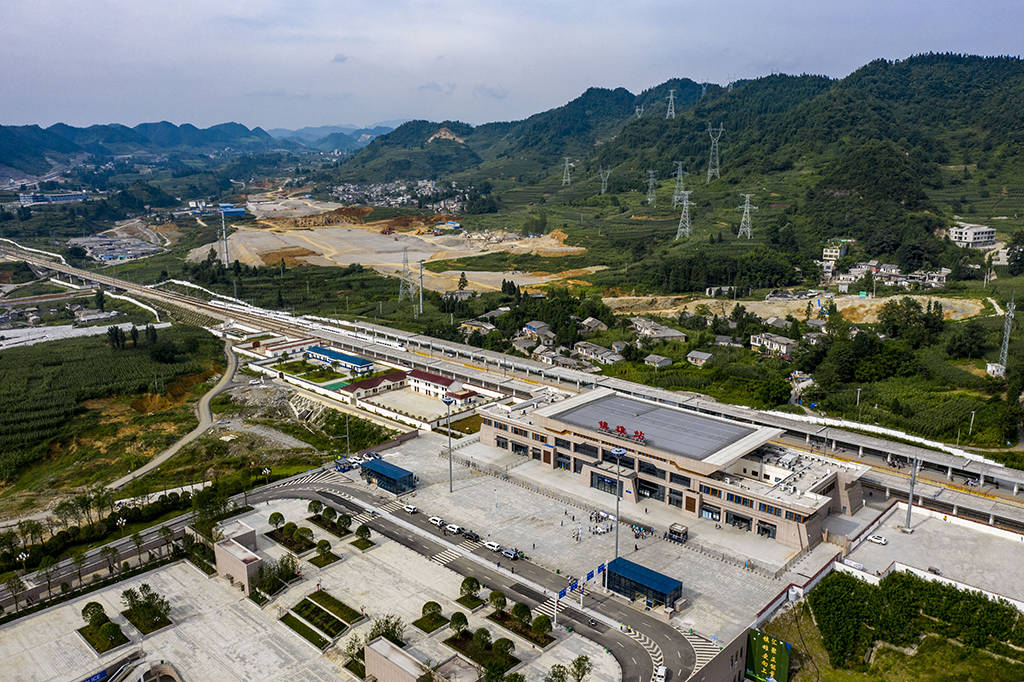 昭通之变——全国贫困人口最多的地级市跨越记