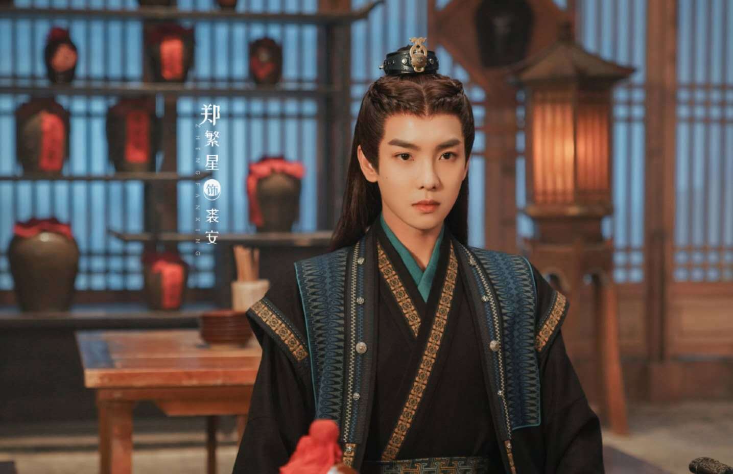 郑繁星主演《今天开始做明星》正式进入演艺圈,后参演《陈情令》,饰演