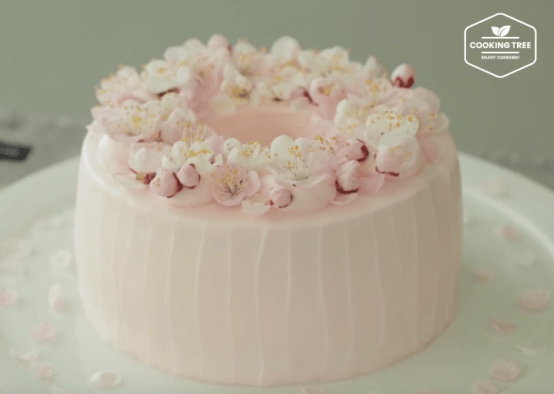 火遍日本的樱花戚风蛋糕颜值爆棚!外表清爽口感绵软,4步完成