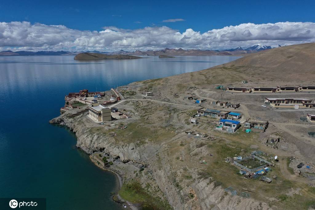 世界上海拔最高的村落推瓦村