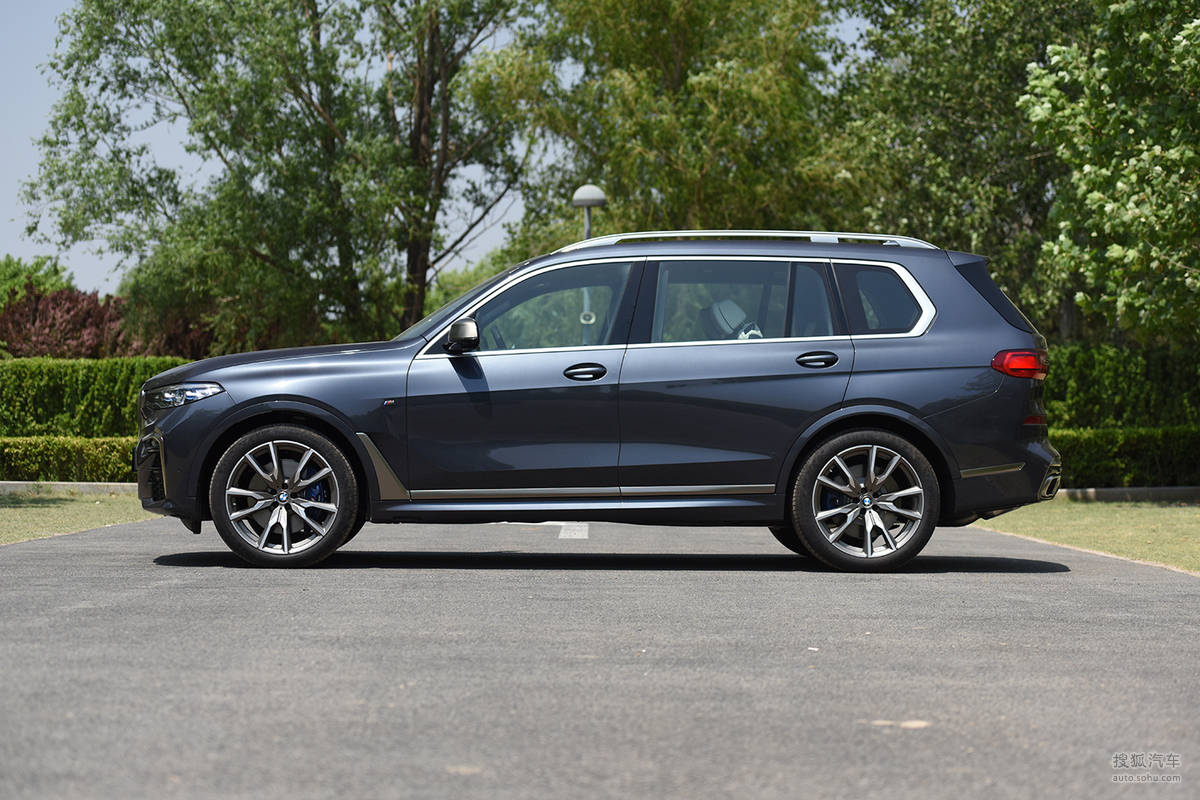 10000万元起中高配普涨2万2021款宝马x7上市