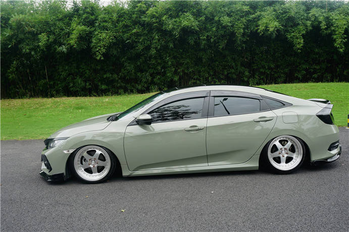 本田思域汽车改装轮毂钢圈避震水晶卡其绿思域改装包围