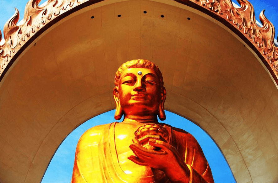 投资10亿元动用48千克黄金造全球第一大佛就建在江西