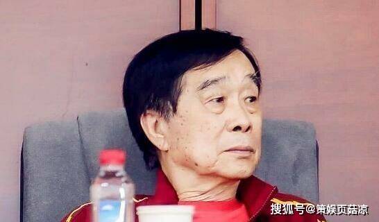 原创71岁石富宽近况曝光患癌症身形消瘦惹心酸4个徒弟都是人才