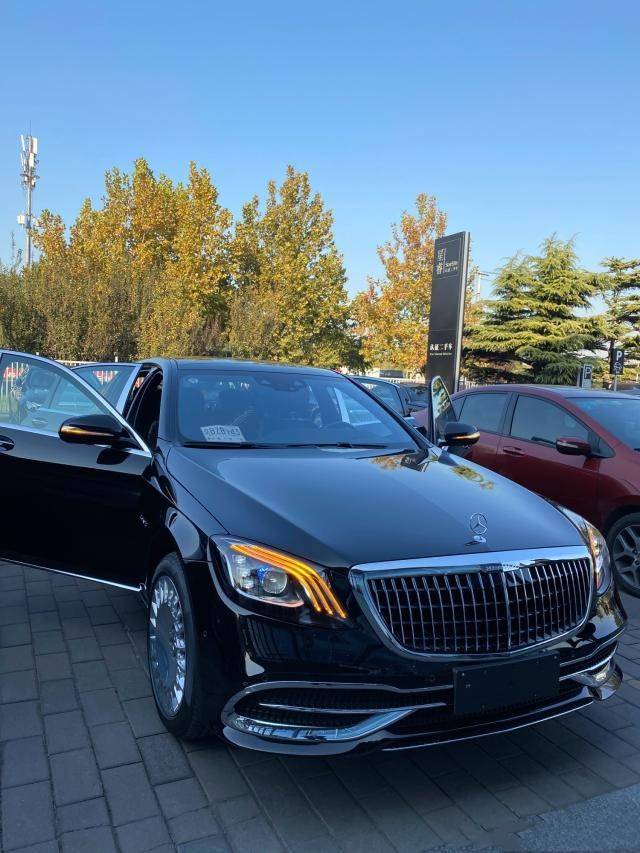 进口20款奔驰迈巴赫s450高效动力匹配性能