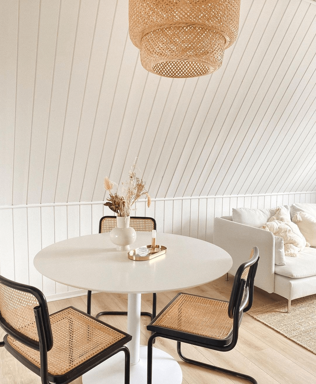 原创像电影里的一样唯美睡在这样的阁楼房间一定会香梦成酣