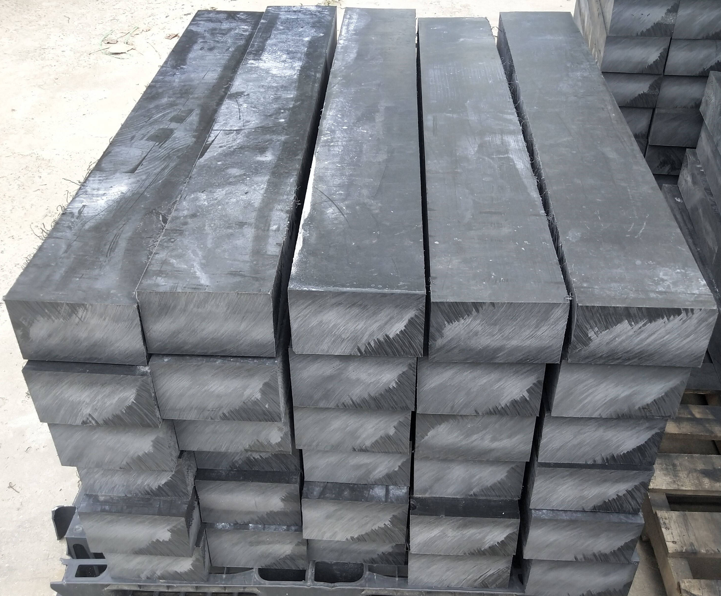 含硼板和铅硼聚乙烯板的区别