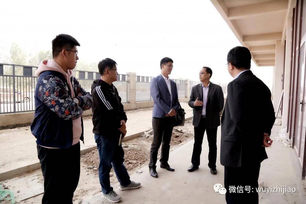 衡水市武邑职教中心召开汽修专业实训室建设规划研讨会