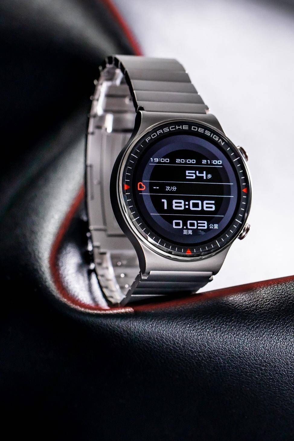 奢华级智能手表体验,华为watch gt2保时捷设计款图赏_材质