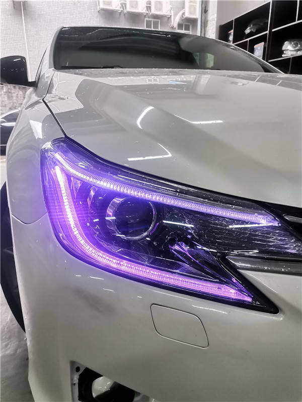 丰田锐志车灯升级led双光透镜加装雾灯
