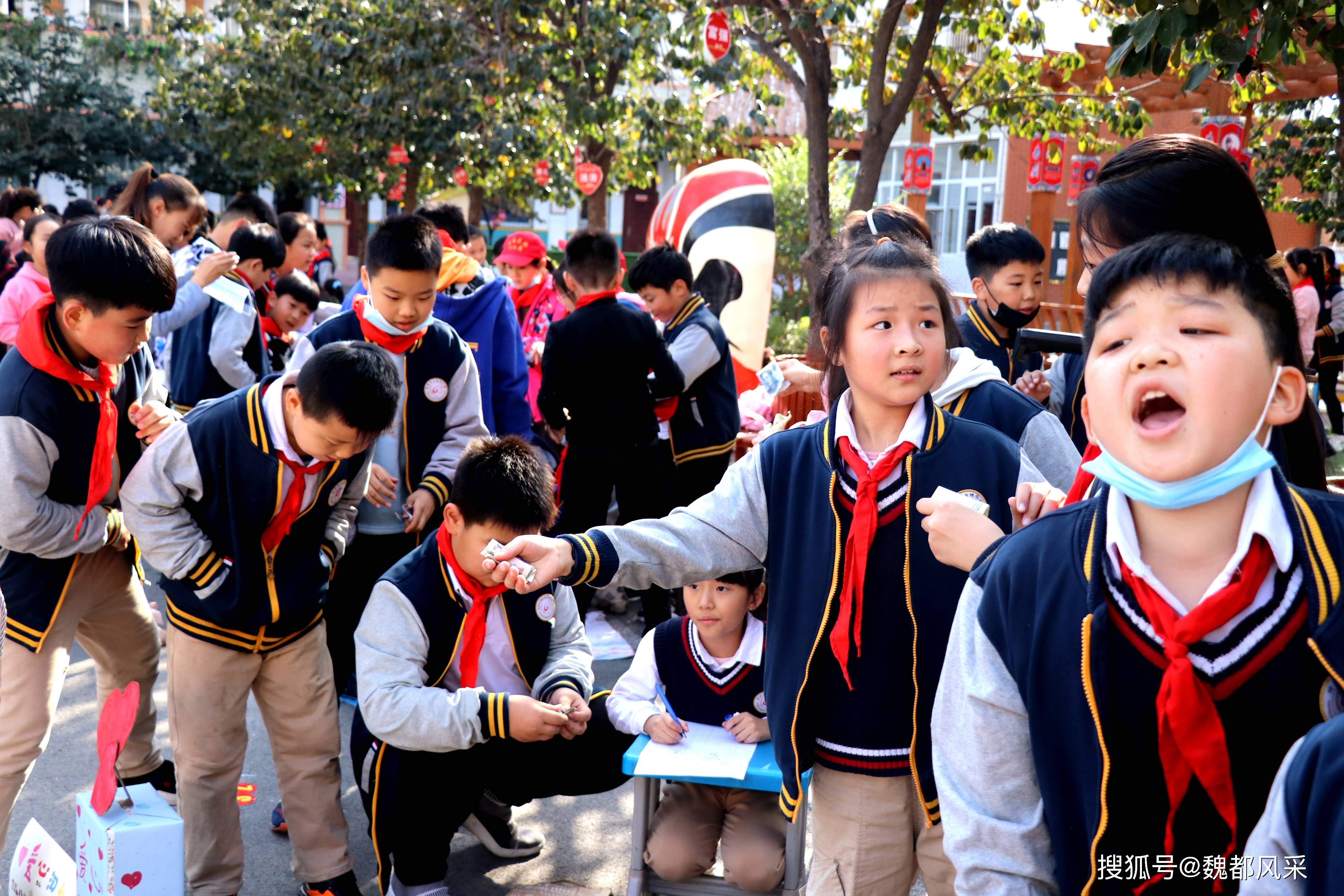 淘淘淘,小记者暖人心,许昌市古槐小学举办淘宝节掠影