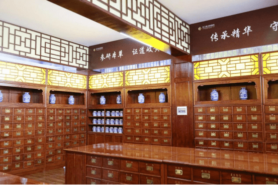 中药柜见证了中医药的文化进程_华佗