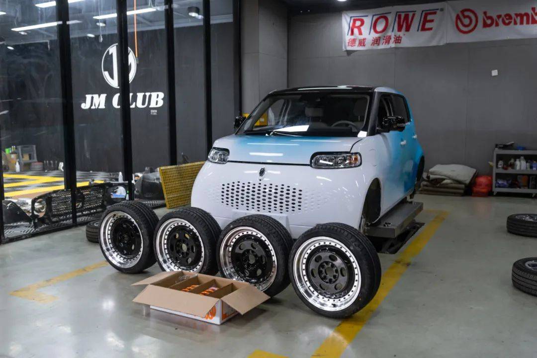 原创改装车与电动车的潮流碰撞,成就新时代的象征欧拉白猫