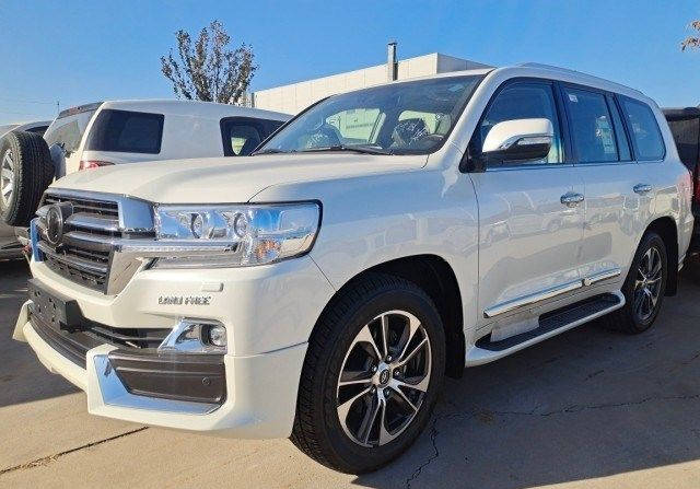 堪称越野车之王 酷路泽5700空间宽敞舒适性无可挑剔