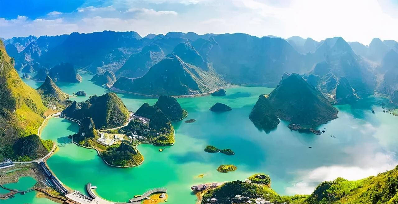 寻找藏在广西群峰之间的翡翠,有一种风景叫相见恨晚!_浩坤