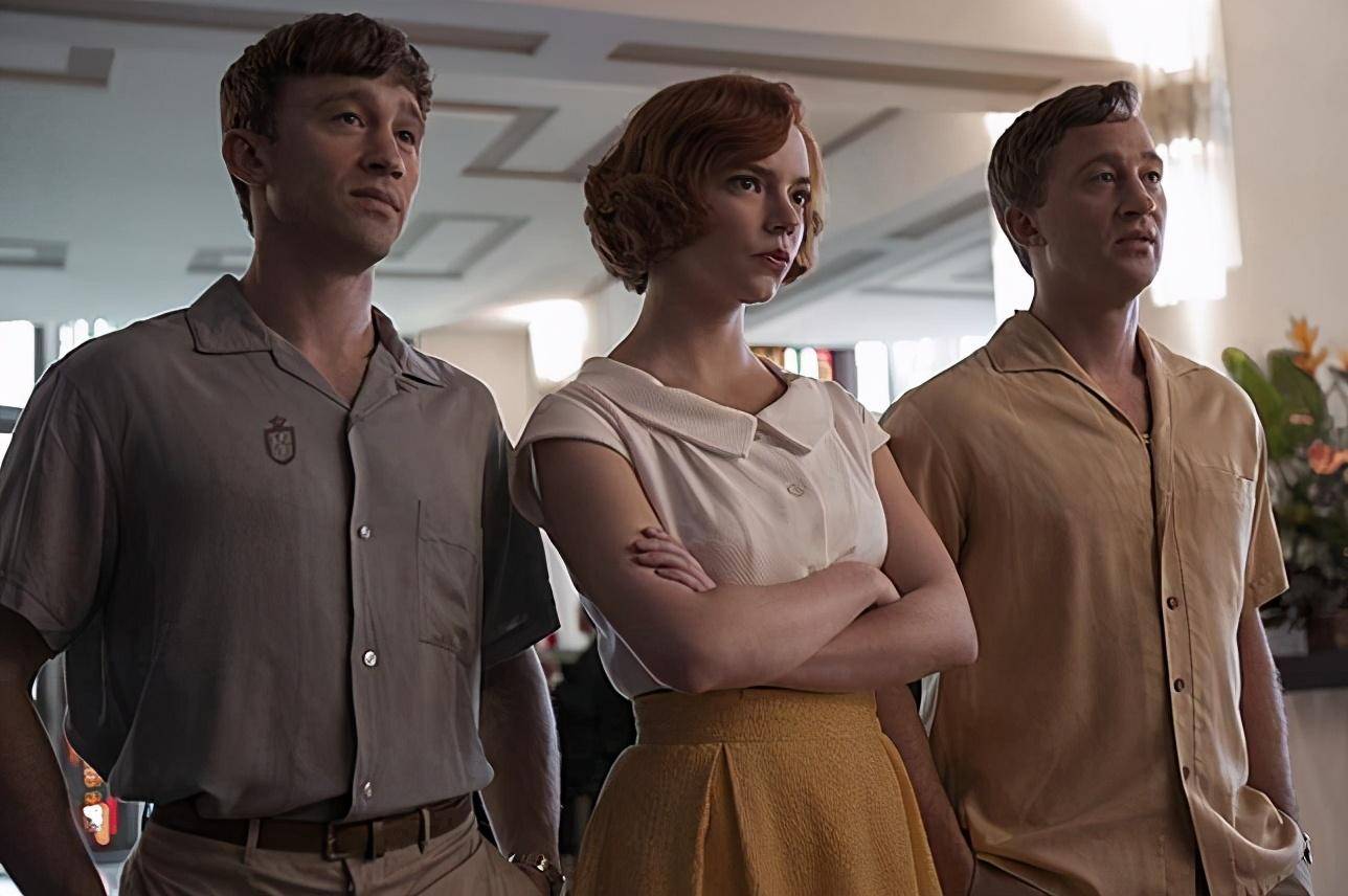 《后翼弃兵》必看的五个原因,实力派主角安雅泰勒乔伊强登热搜榜