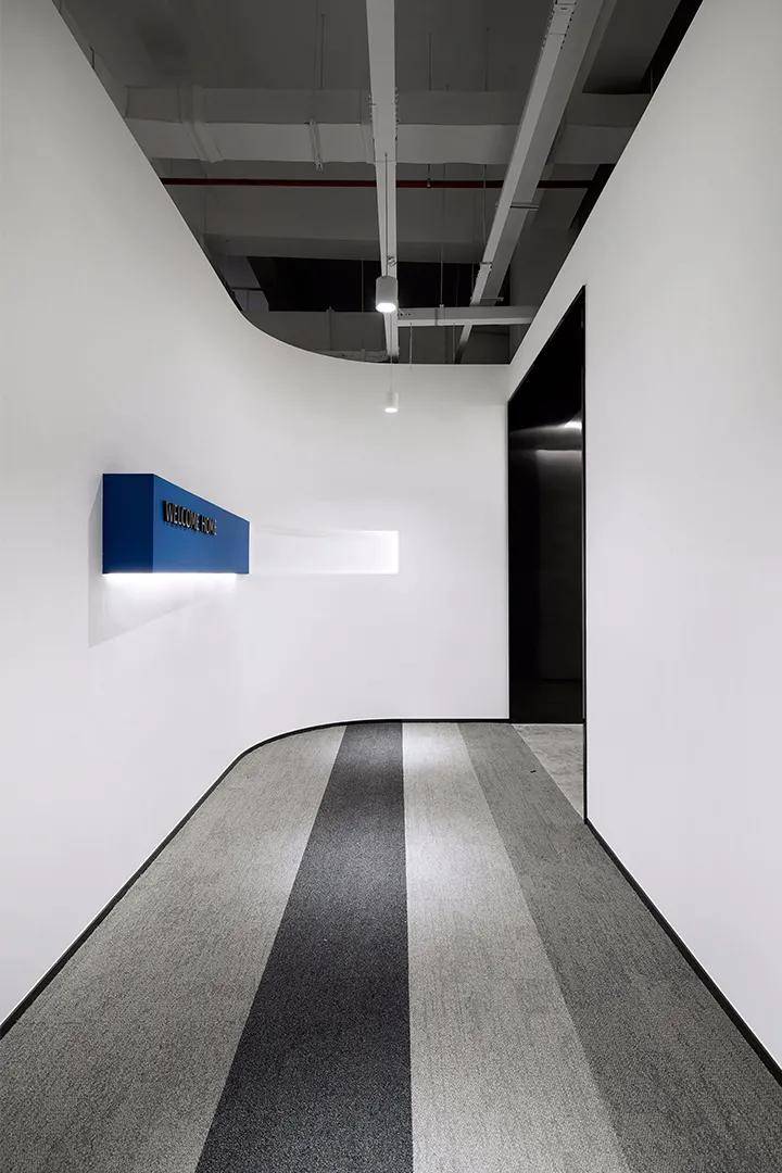 4600平厂房办公室装修 | 线性空间中的"建筑"美学!