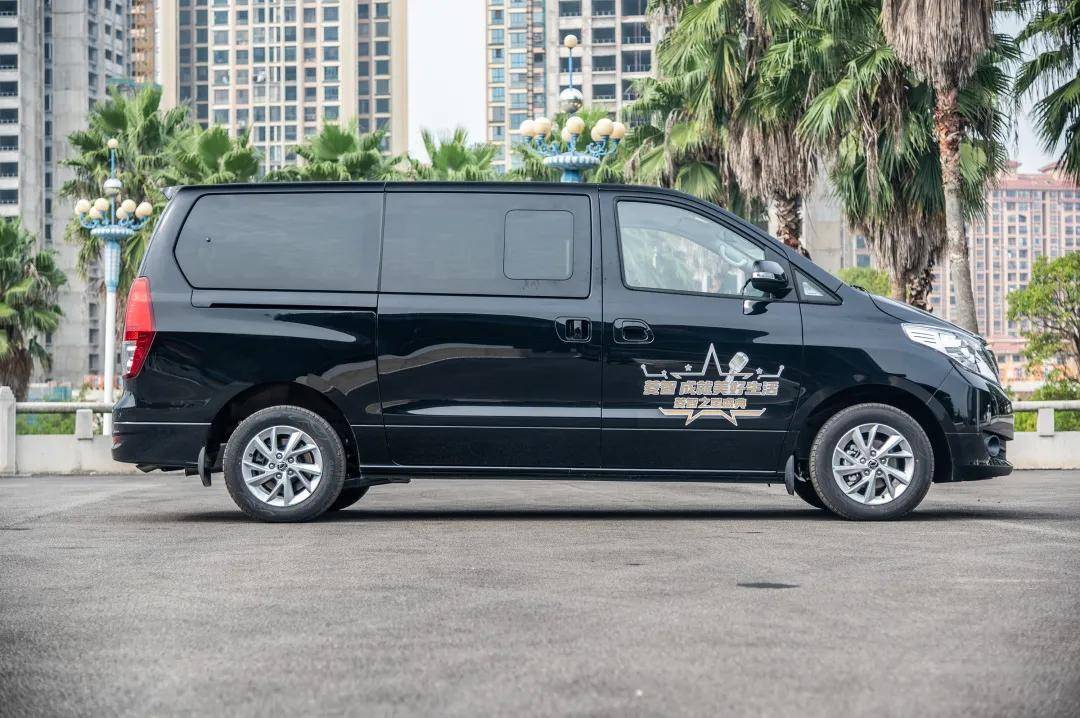 手动后驱只要10万却不是打工人的梦想之车