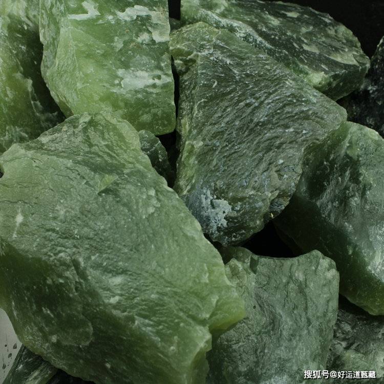 蛇纹石玉历史悠久玉石界资源最丰富的玉种不代表廉价