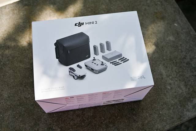 新增4k 新图传 续航提升 大疆mini 2无人机评测