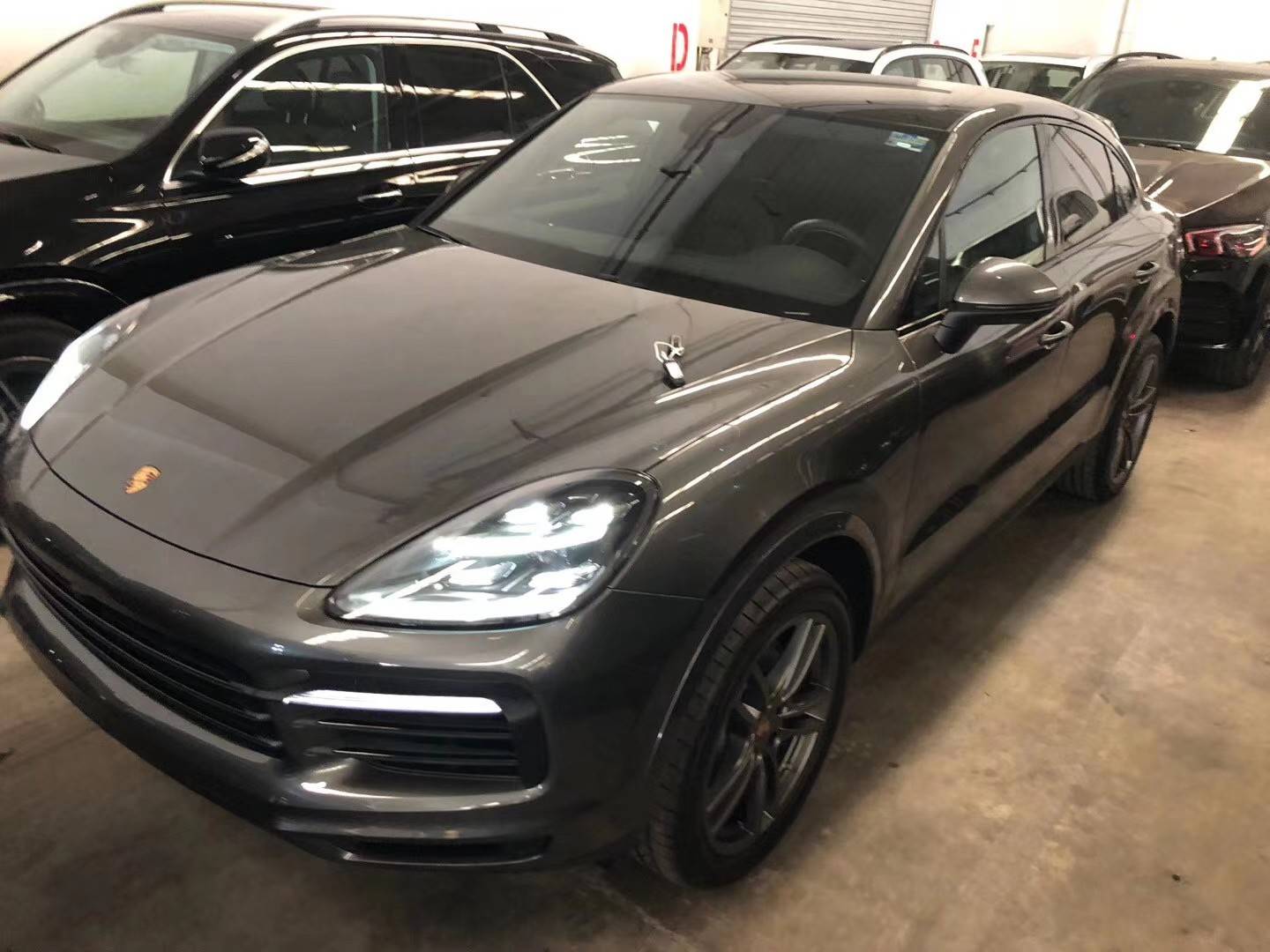 2020款保时捷卡宴天津港现车最低价多少钱