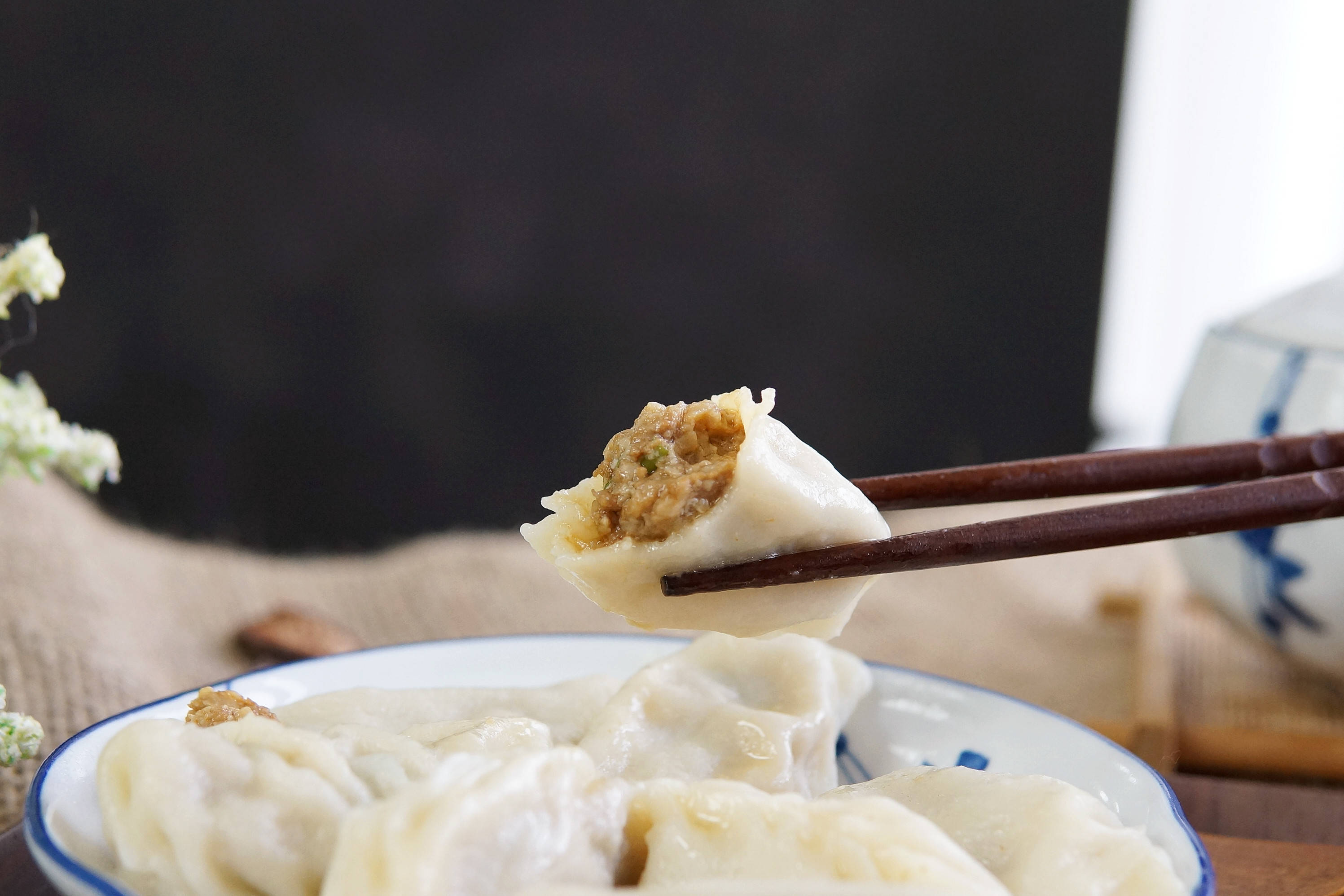 立冬到了,就馋这个馅的饺子,萝卜和它是绝配,吃到过年都不够