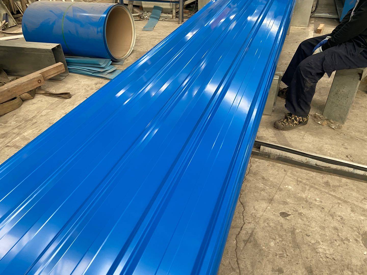 海蓝色yx25210840彩钢压型钢板