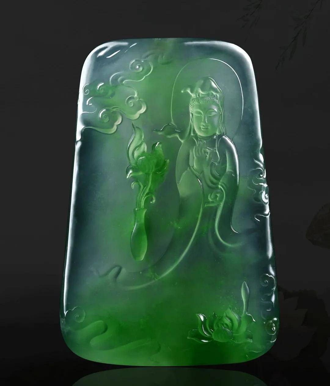 翡翠观音背后藏着什么故事?